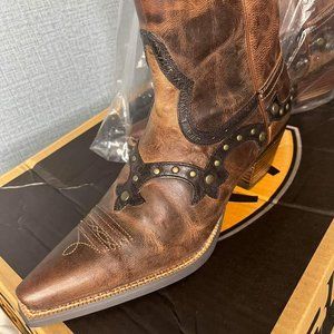 Ladies brand new Western cowgirl boots